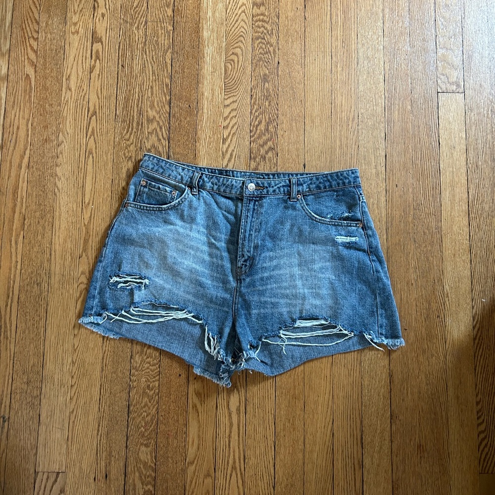 Wild Fable Distressed High Rise Shorts